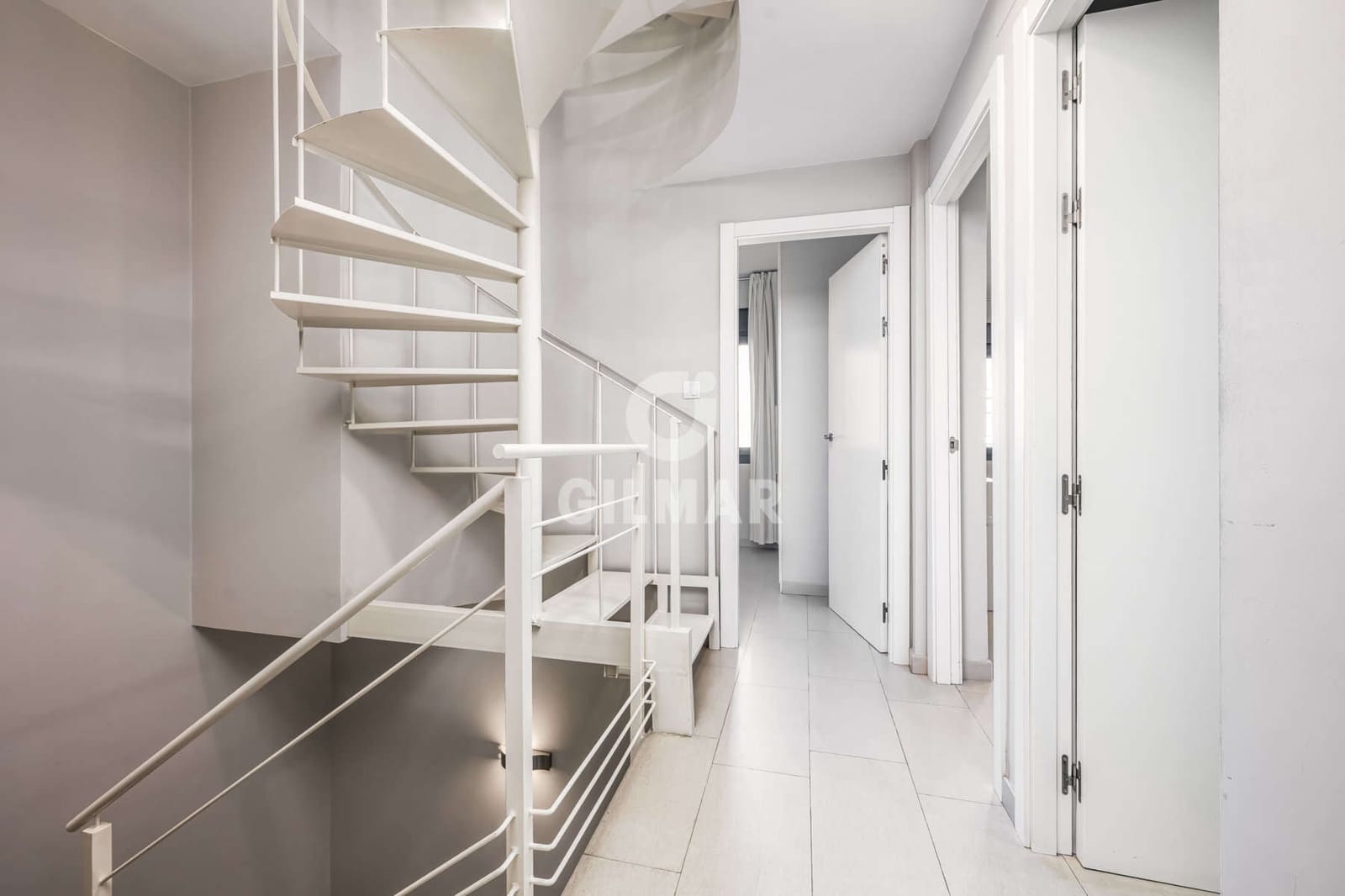 4 quarto Penthouse para venda em Sevilha cidade - 560 000 € (Ref: 9646432)