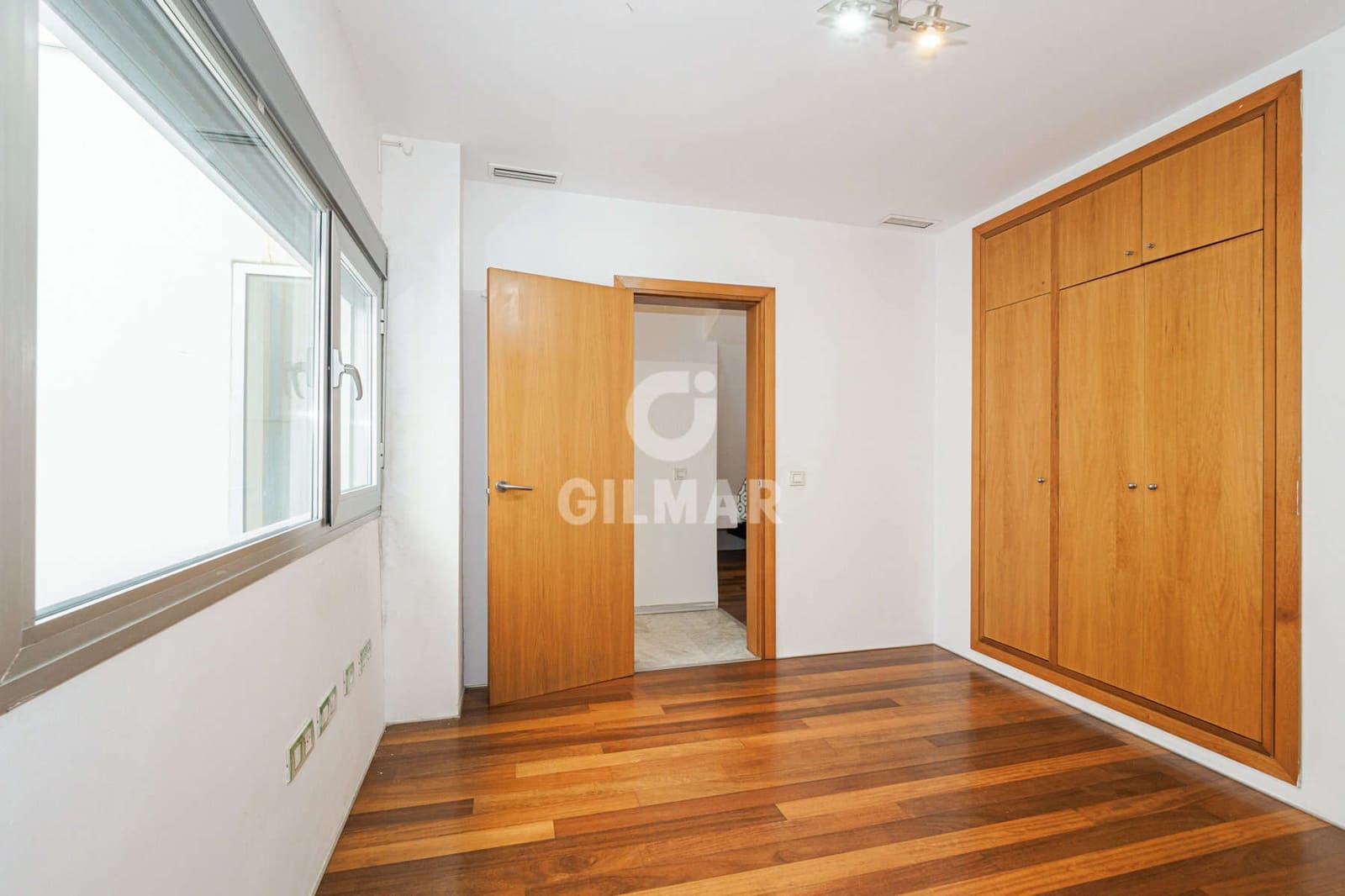 2 quarto Penthouse para venda em Sevilha cidade com garagem - 675 000 € (Ref: 9646433)