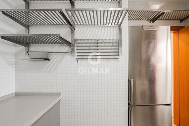 2 sypialnia Penthouse na sprzedaż w Santa Catalina, Miasto Sewilla z garażem - 675 000 € (Ref: 9646433)