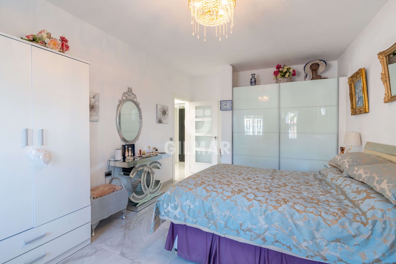 4 chambre Villa/Maison Semi-Mitoyenne à vendre à San Isidro de Abona avec piscine garage - 649 000 € (Ref: 9646434)