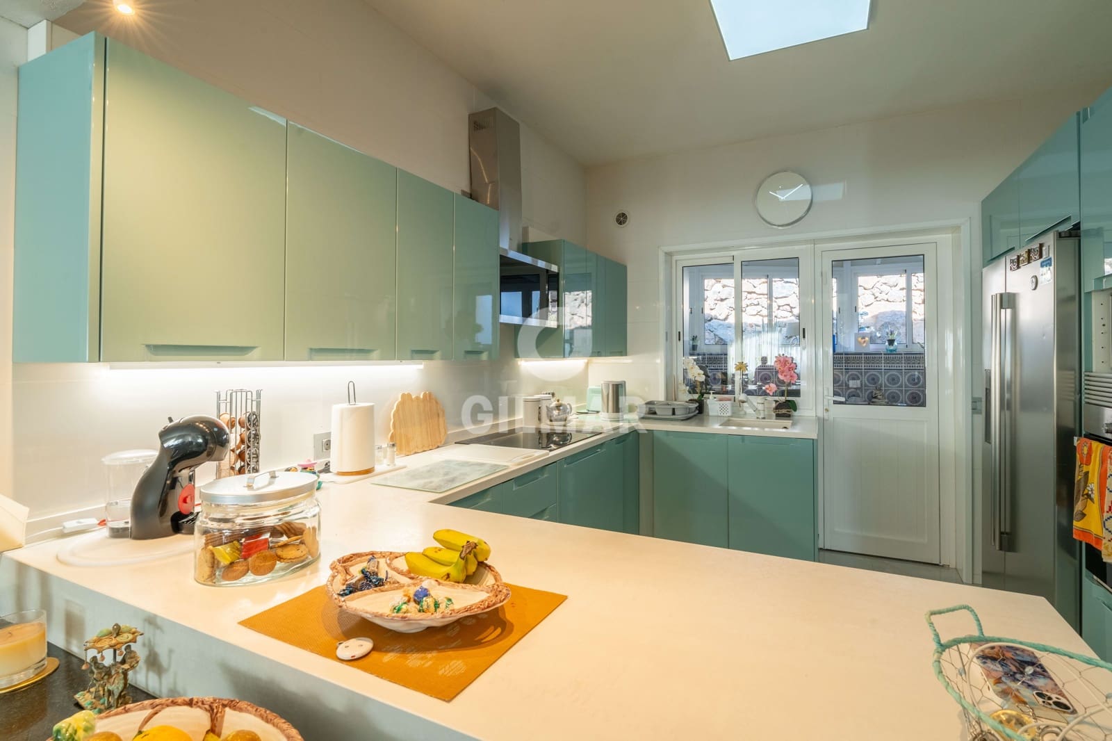 4 chambre Villa/Maison Semi-Mitoyenne à vendre à San Isidro de Abona avec piscine garage - 649 000 € (Ref: 9646434)