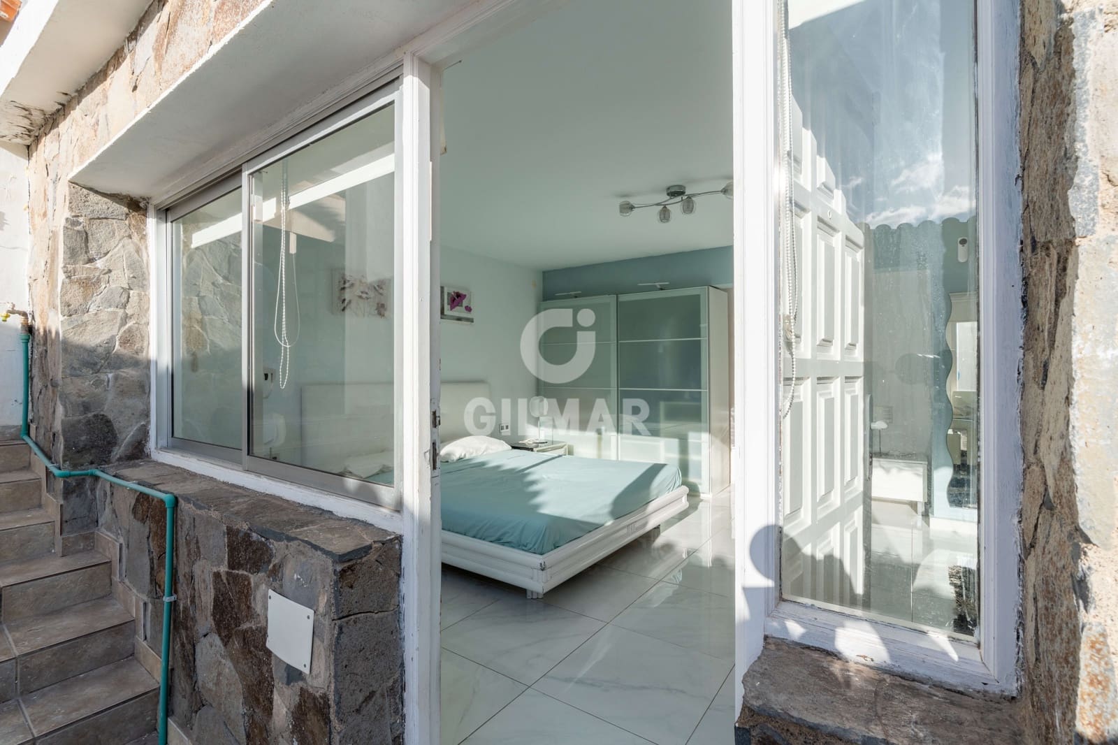 4 chambre Villa/Maison Semi-Mitoyenne à vendre à San Isidro de Abona avec piscine garage - 649 000 € (Ref: 9646434)