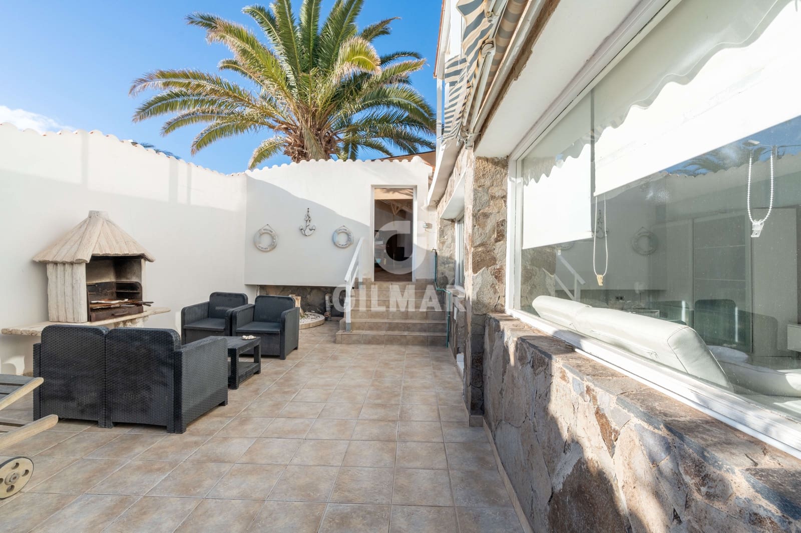 4 chambre Villa/Maison Semi-Mitoyenne à vendre à San Isidro de Abona avec piscine garage - 649 000 € (Ref: 9646434)