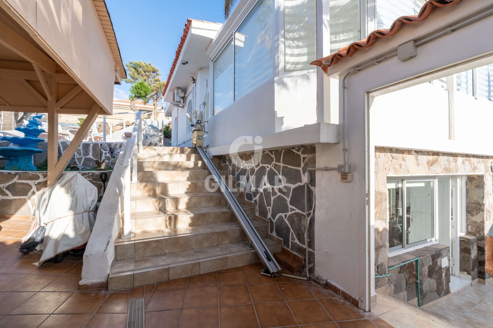 4 chambre Villa/Maison Semi-Mitoyenne à vendre à San Isidro de Abona avec piscine garage - 649 000 € (Ref: 9646434)