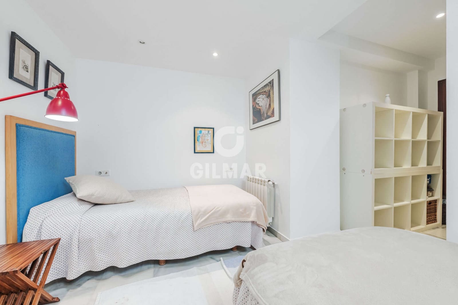 5 bedroom Semi-detached Villa for sale in Gelves with pool - € 550,000 (Ref: 9646435)