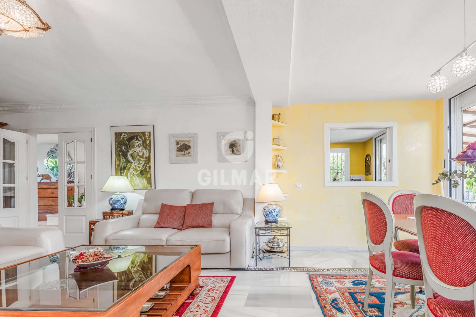 5 bedroom Semi-detached Villa for sale in Gelves with pool - € 550,000 (Ref: 9646435)