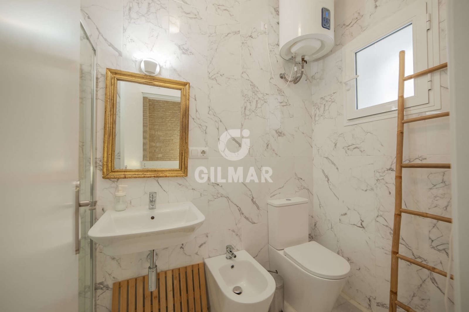 4 bedroom Semi-detached Villa for sale in Seville city - € 789,000 (Ref: 9646436)