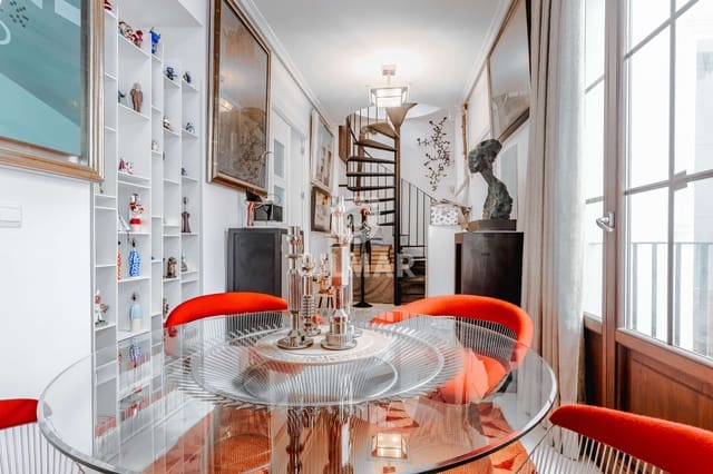 2 bedroom Penthouse for sale in Encarnación, Regina, Seville city - € 720,000 (Ref: 9646438)