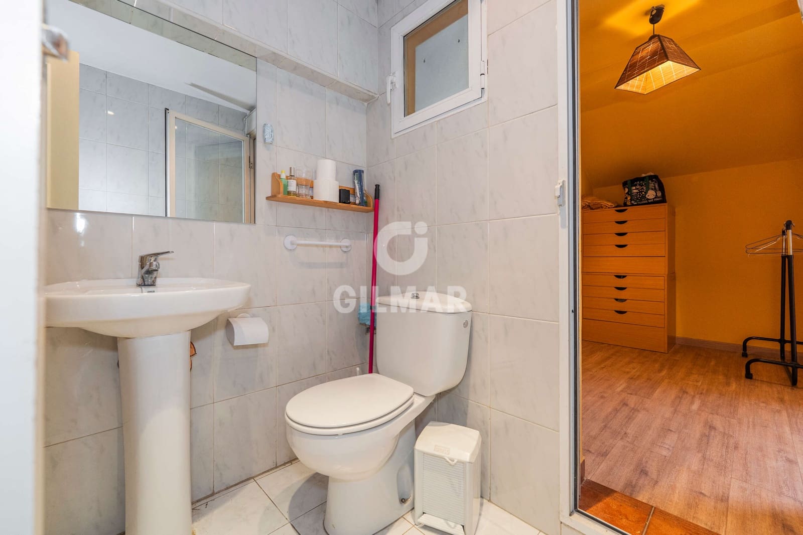 6 sovrum Radhus till salu i Madrid stad med pool garage - 1 435 000 € (Ref: 9650707)