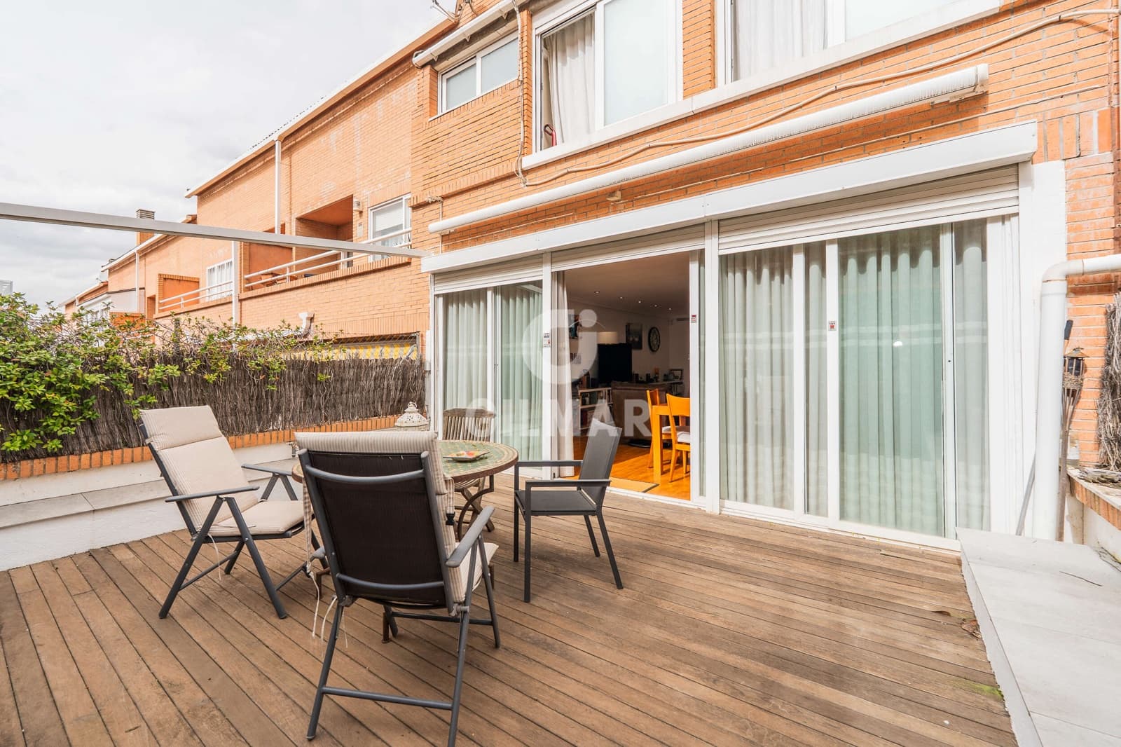 6 sovrum Radhus till salu i Madrid stad med pool garage - 1 435 000 € (Ref: 9650707)