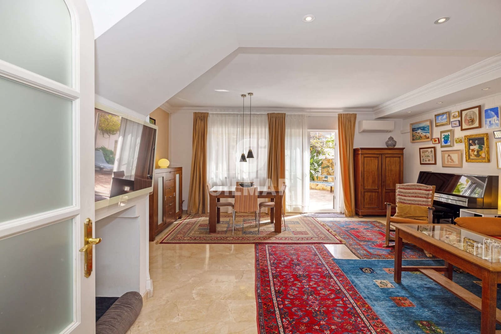 4 chambre Villa/Maison Semi-Mitoyenne à vendre à Estepona avec garage - 768 000 € (Ref: 9652414)