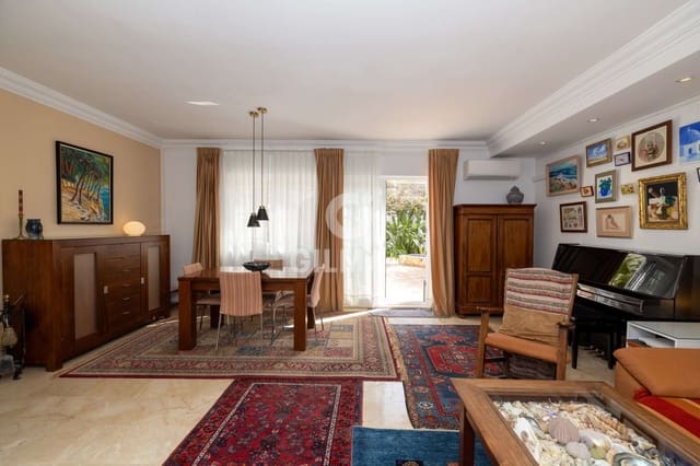 4 chambre Villa/Maison Semi-Mitoyenne à vendre à Sierra de Estepona - Avda. de Andalucía, Estepona avec garage - 768 000 € (Ref: 9652414)