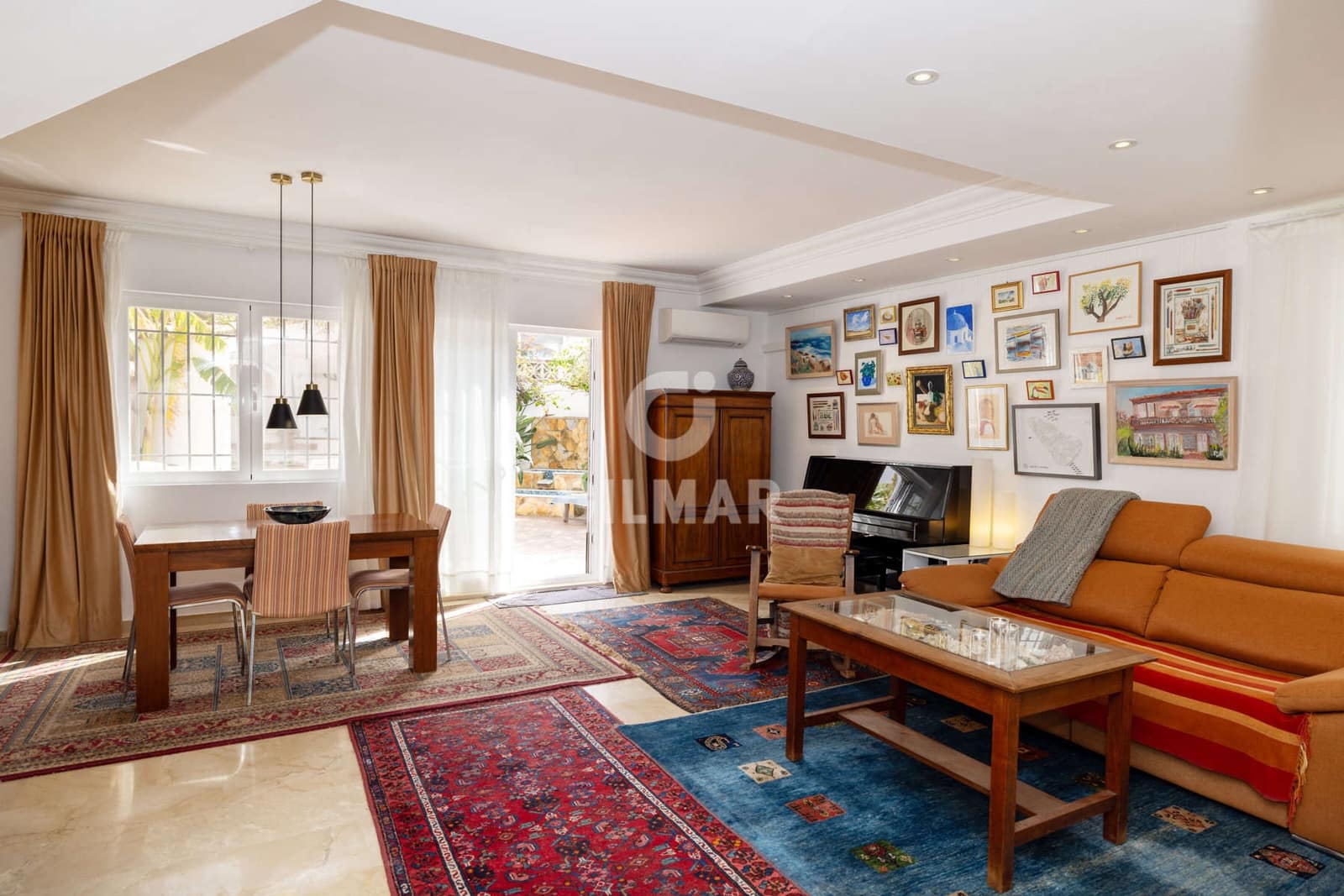 4 chambre Villa/Maison Semi-Mitoyenne à vendre à Estepona avec garage - 768 000 € (Ref: 9652414)