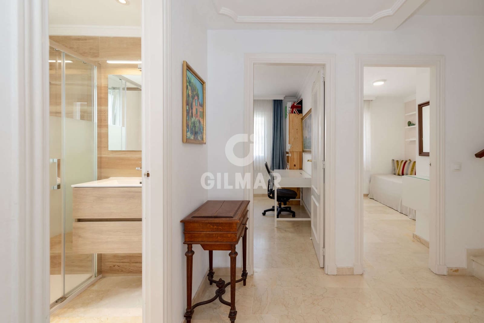 4 chambre Villa/Maison Semi-Mitoyenne à vendre à Estepona avec garage - 768 000 € (Ref: 9652414)