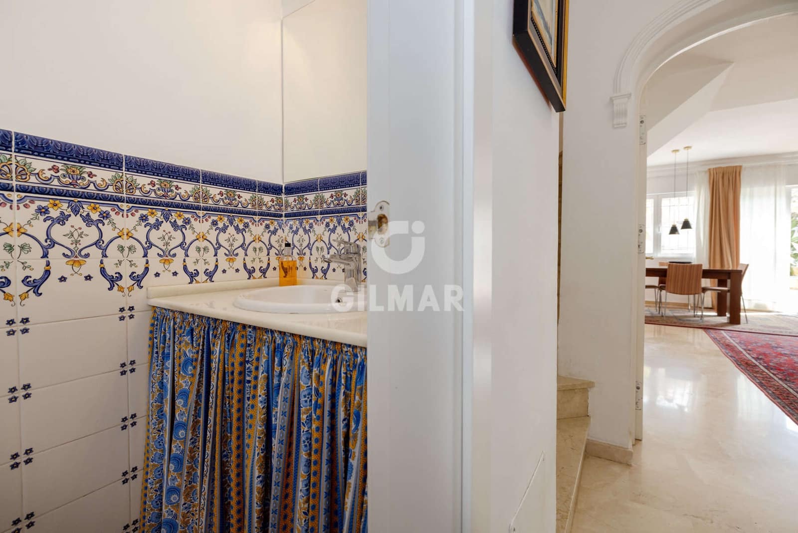 4 chambre Villa/Maison Semi-Mitoyenne à vendre à Estepona avec garage - 768 000 € (Ref: 9652414)