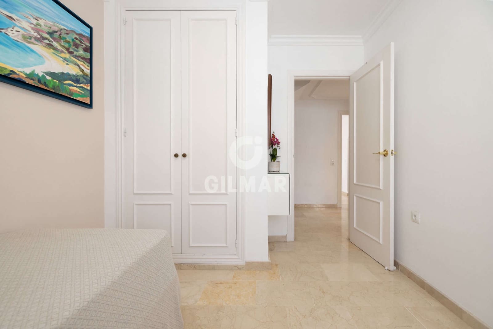 4 chambre Villa/Maison Semi-Mitoyenne à vendre à Estepona avec garage - 768 000 € (Ref: 9652414)