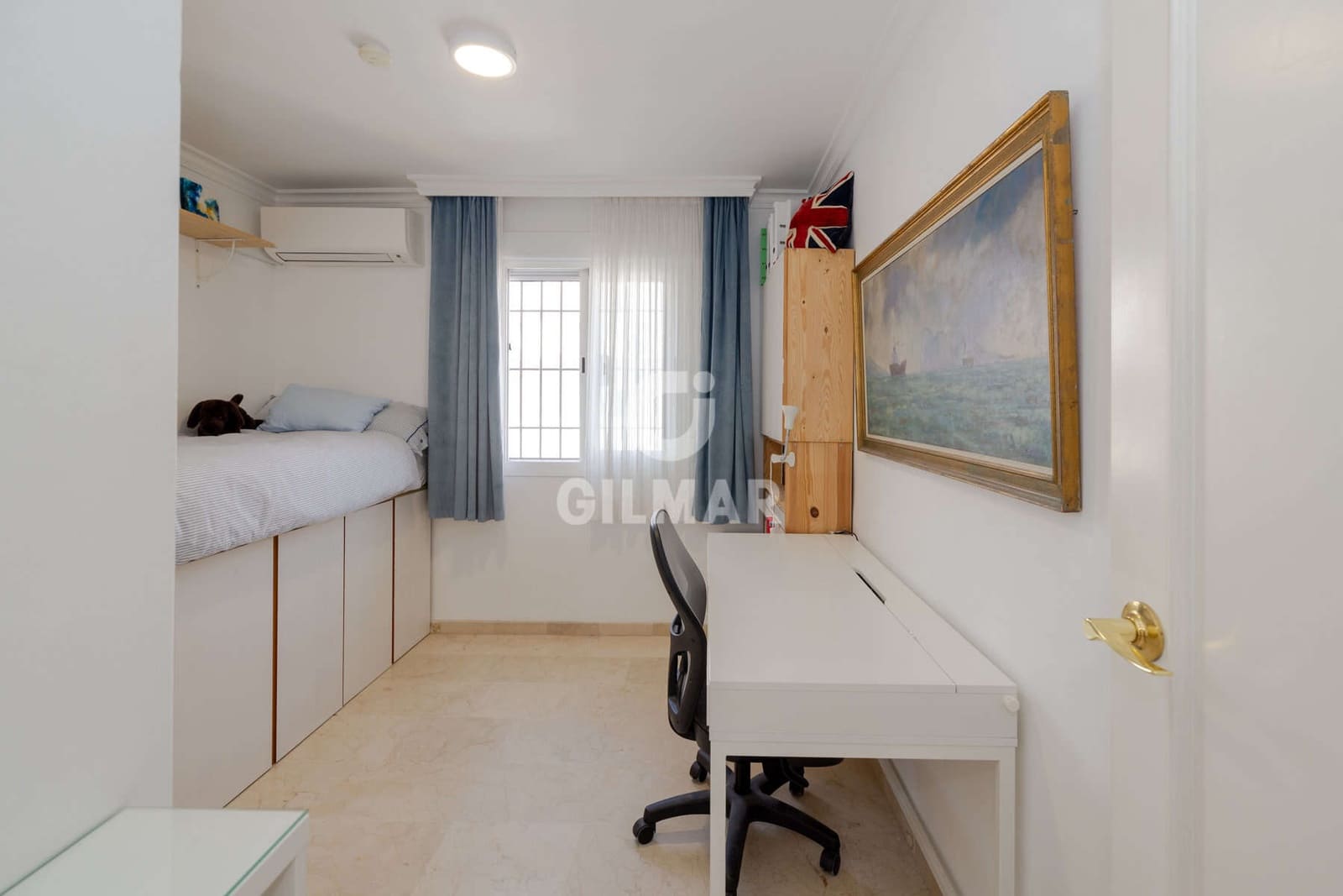 4 chambre Villa/Maison Semi-Mitoyenne à vendre à Estepona avec garage - 768 000 € (Ref: 9652414)