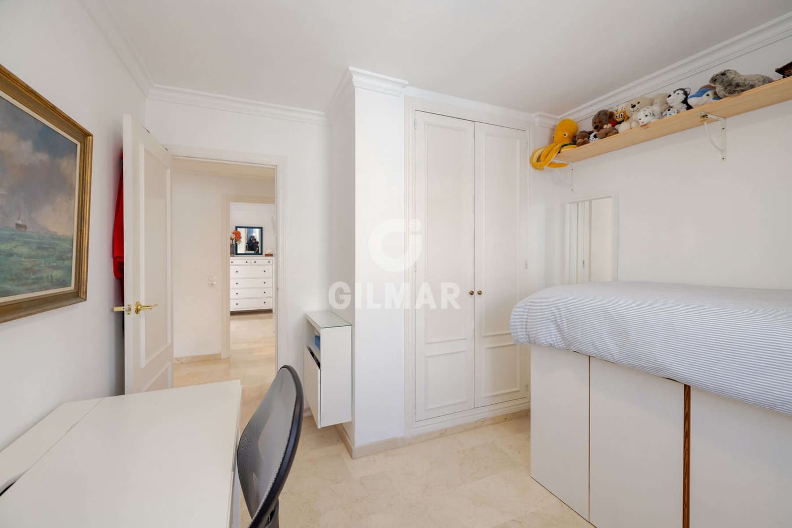 4 chambre Villa/Maison Semi-Mitoyenne à vendre à Estepona avec garage - 768 000 € (Ref: 9652414)