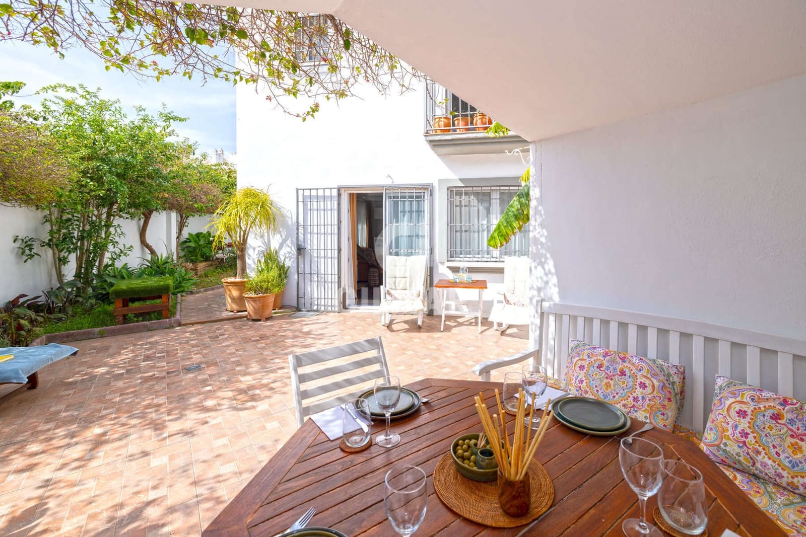 4 chambre Villa/Maison Semi-Mitoyenne à vendre à Estepona avec garage - 768 000 € (Ref: 9652414)