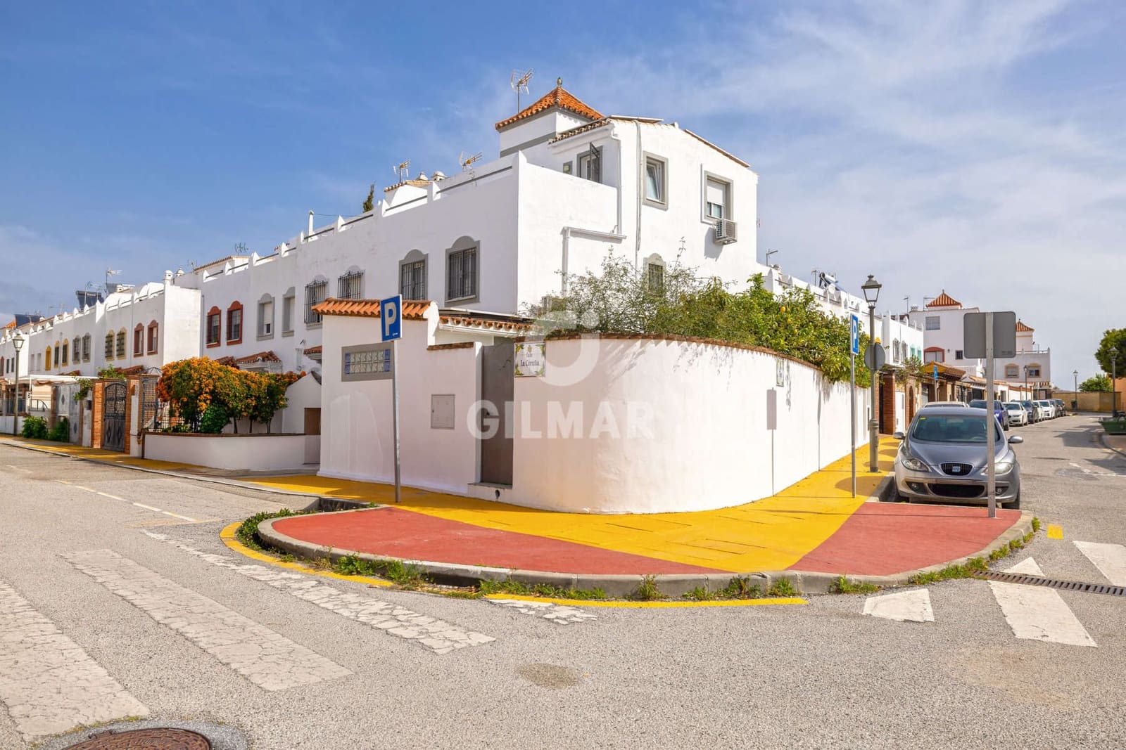 4 chambre Villa/Maison Semi-Mitoyenne à vendre à Estepona avec garage - 768 000 € (Ref: 9652414)