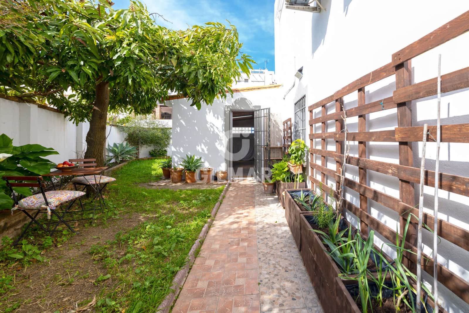 4 chambre Villa/Maison Semi-Mitoyenne à vendre à Estepona avec garage - 768 000 € (Ref: 9652414)