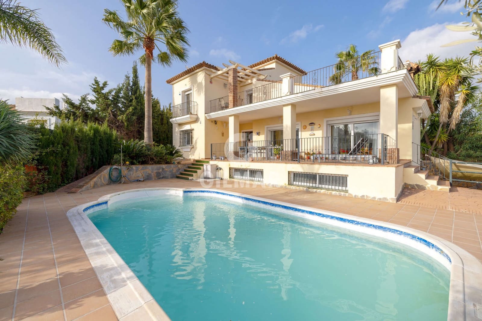 Chalet de 5 habitaciones en Bahia de Casares en venta con piscina - 1.200.000 € (Ref: 9652415)