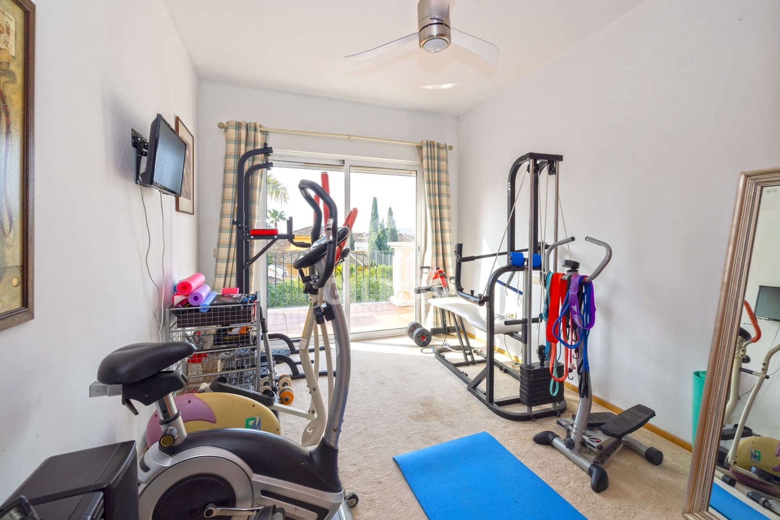 Chalet de 5 habitaciones en Bahia de Casares en venta con piscina - 1.200.000 € (Ref: 9652415)