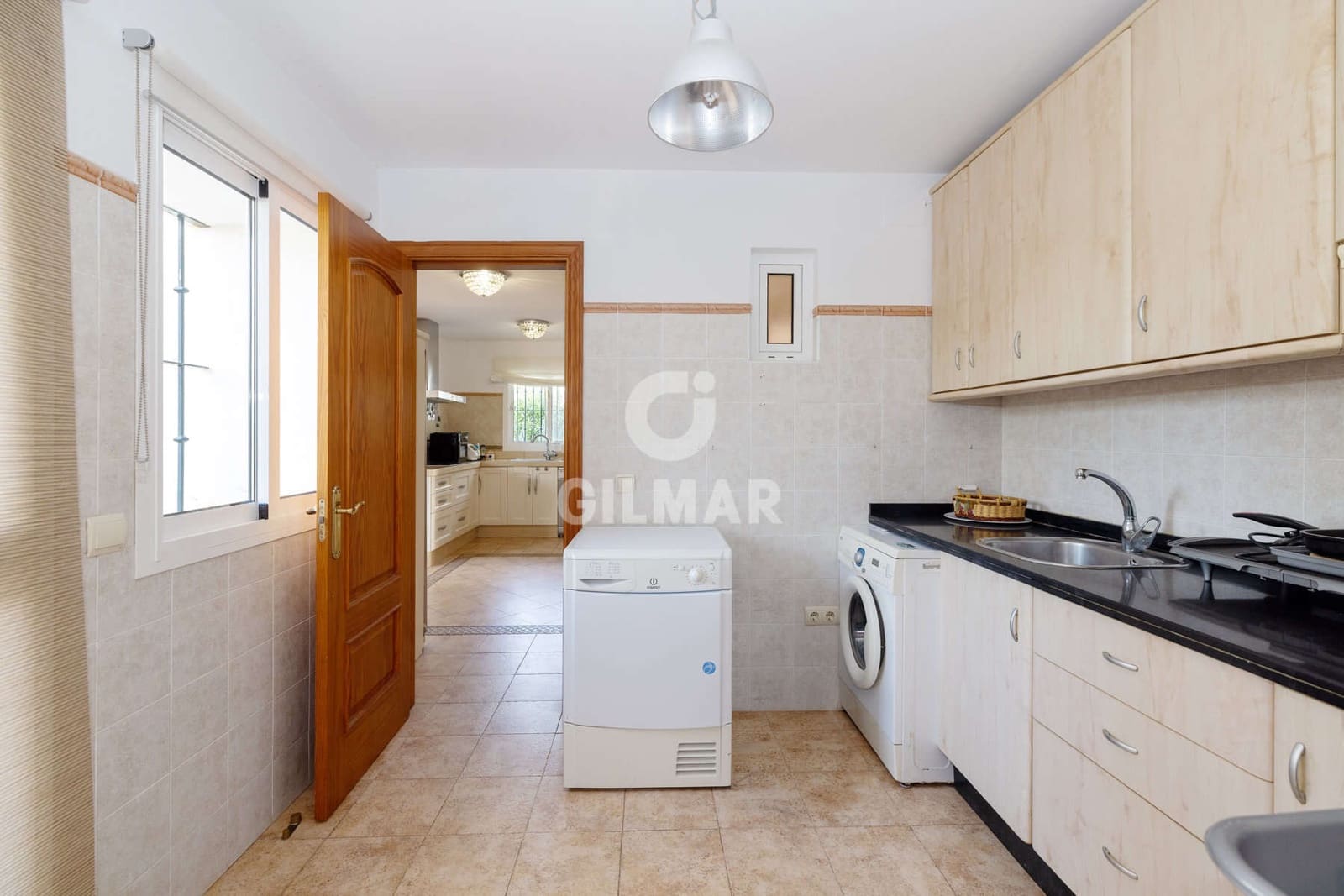 Chalet de 5 habitaciones en Bahia de Casares en venta con piscina - 1.200.000 € (Ref: 9652415)