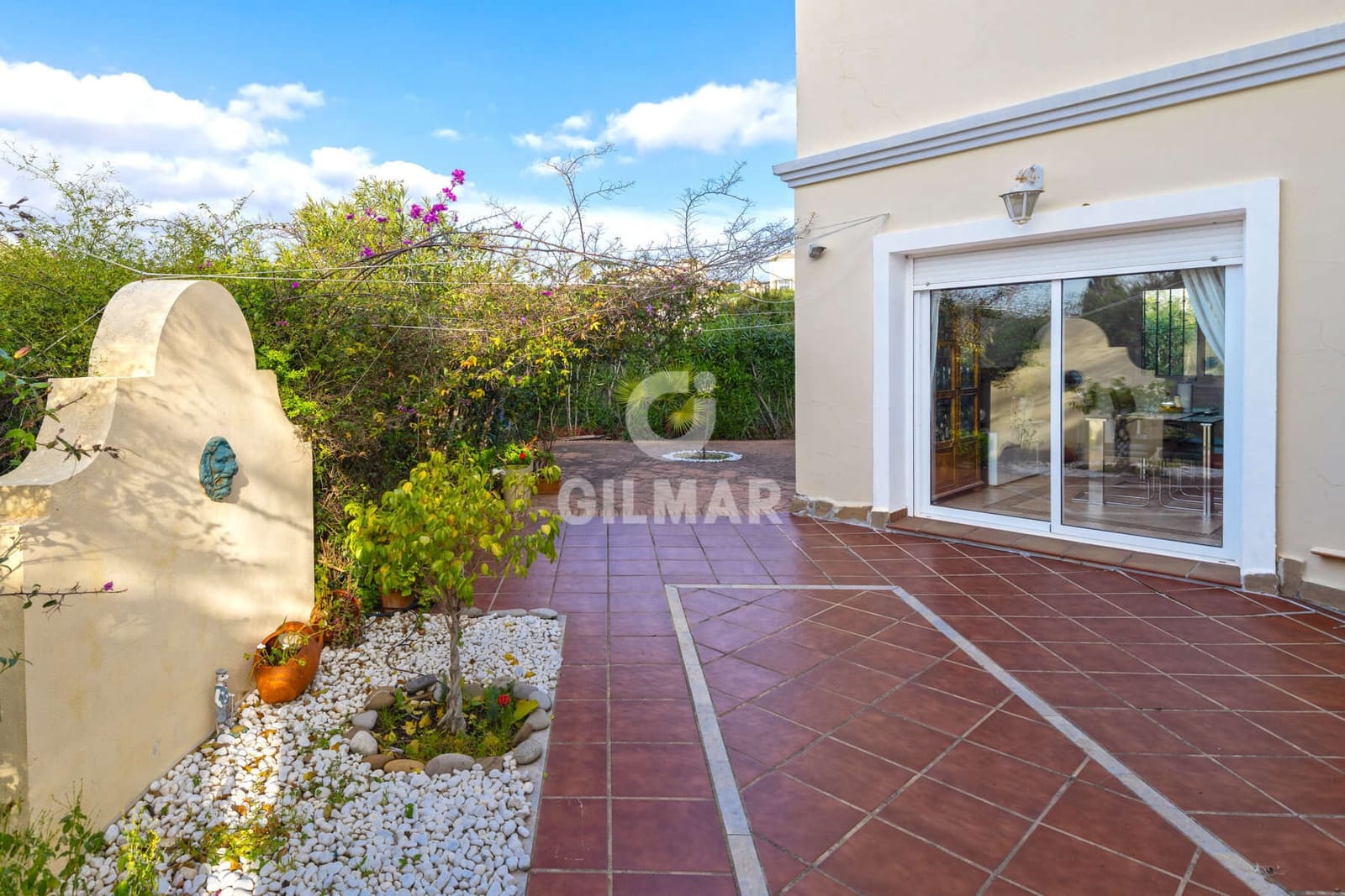 Chalet de 5 habitaciones en Bahia de Casares en venta con piscina - 1.200.000 € (Ref: 9652415)