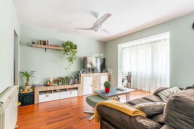 Piso de 3 habitaciones en Mirasierra, Madrid ciudad en venta con piscina garaje - 735.000 € (Ref: 9653325)