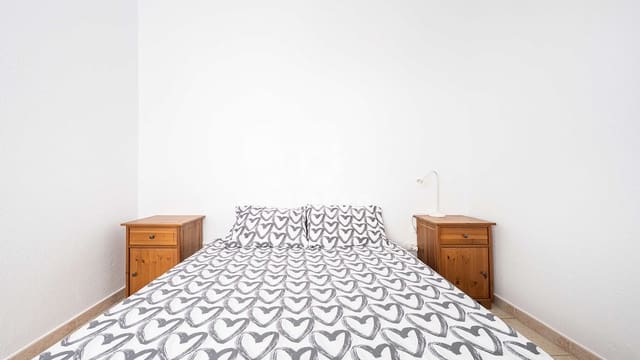 2 slaapkamer Flat te koop in Guanarteme, Las Palmas de Gran Canaria - € 248.000 (Ref: 9654354)