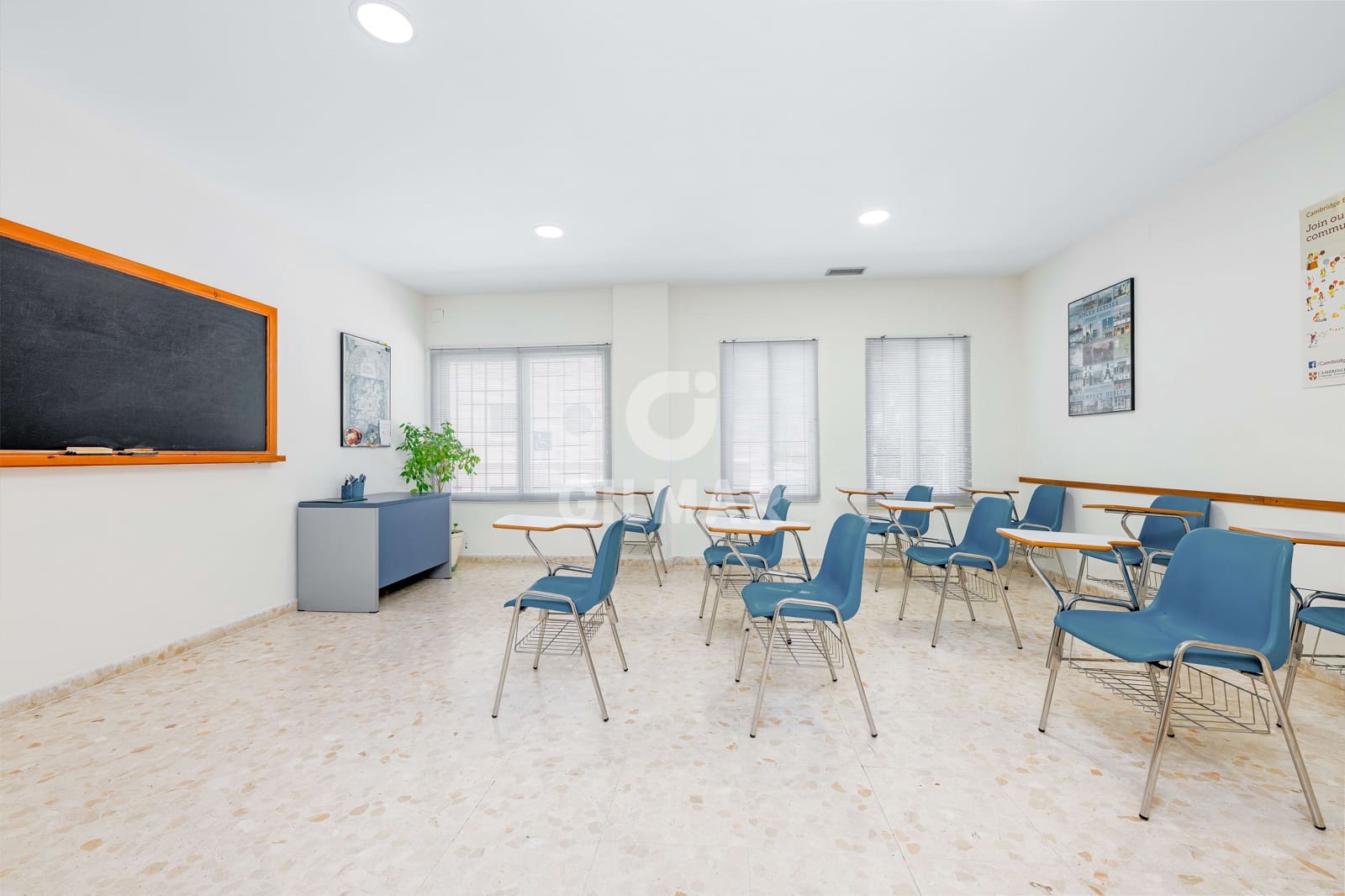Erhverv til salg i El Puerto de Santa Maria - € 450.000 (Ref: 9654355)