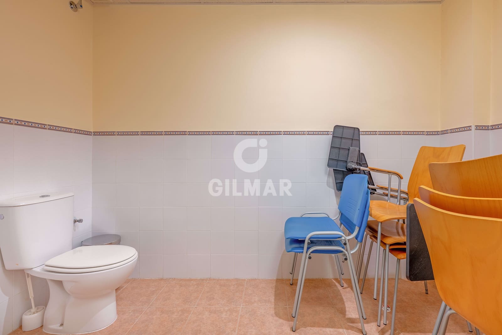 Erhverv til salg i El Puerto de Santa Maria - € 450.000 (Ref: 9654355)