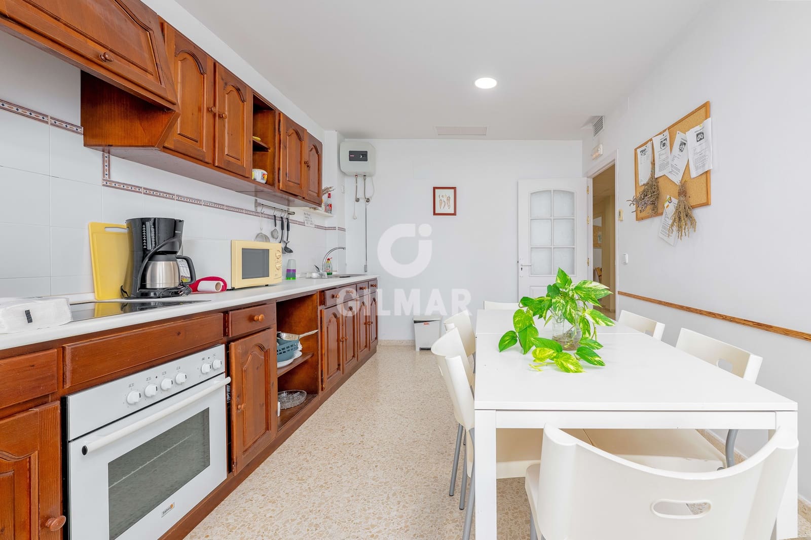 Erhverv til salg i El Puerto de Santa Maria - € 450.000 (Ref: 9654355)