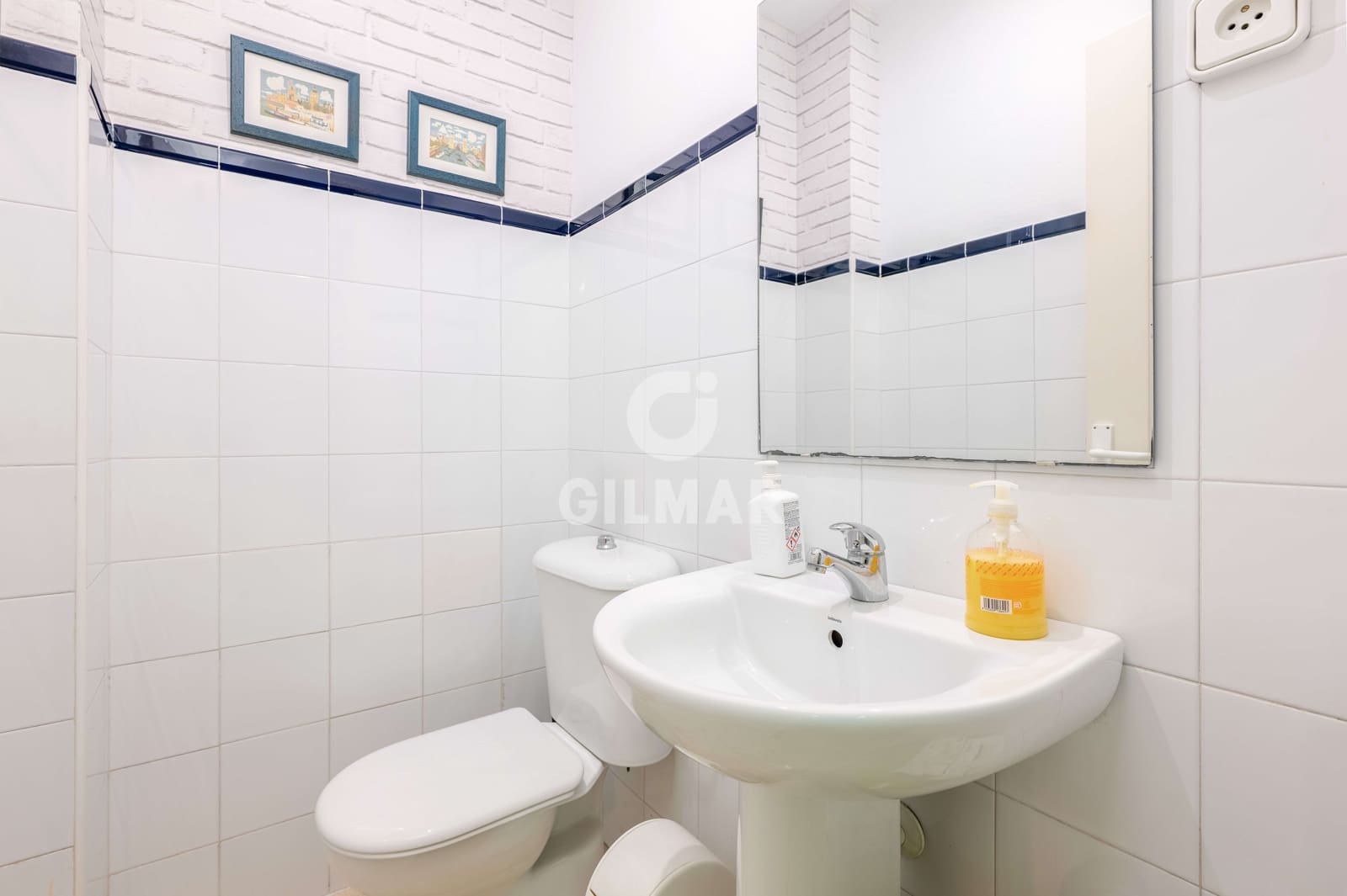 Erhverv til salg i El Puerto de Santa Maria - € 450.000 (Ref: 9654355)