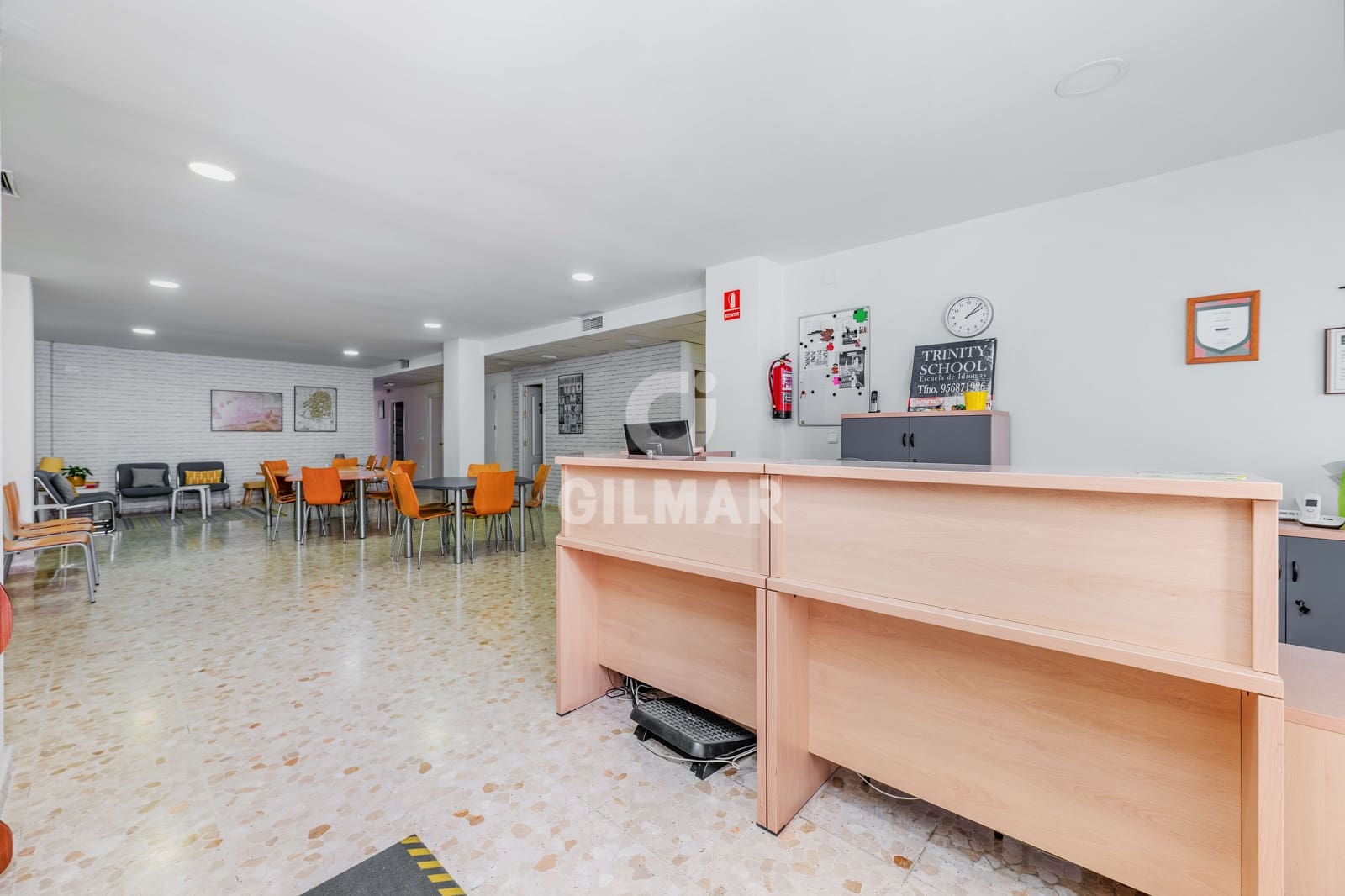 Erhverv til salg i El Puerto de Santa Maria - € 450.000 (Ref: 9654355)