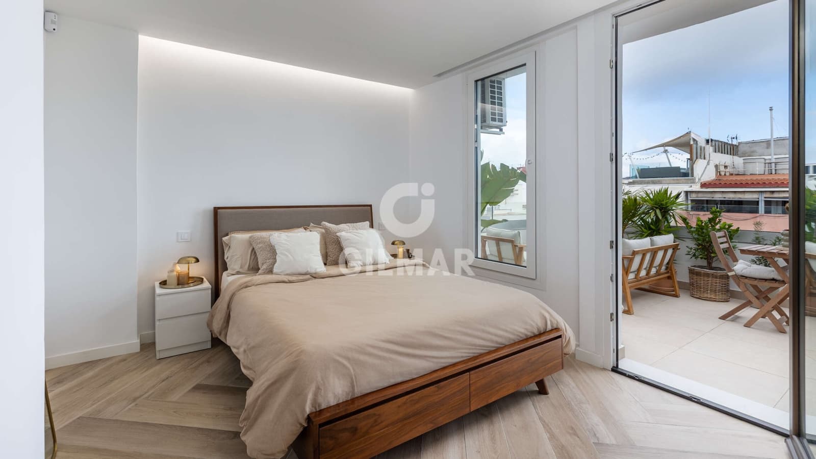 1 quarto Penthouse para venda em Las Palmas de Gran Canaria - 790 000 € (Ref: 9654357)