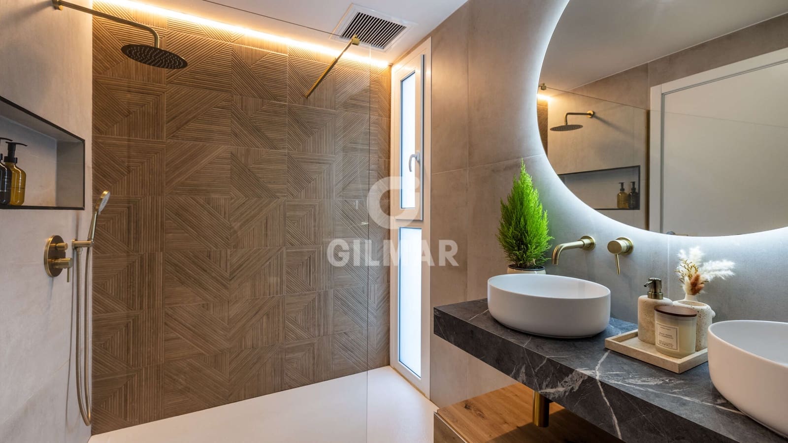 1 quarto Penthouse para venda em Las Palmas de Gran Canaria - 790 000 € (Ref: 9654357)