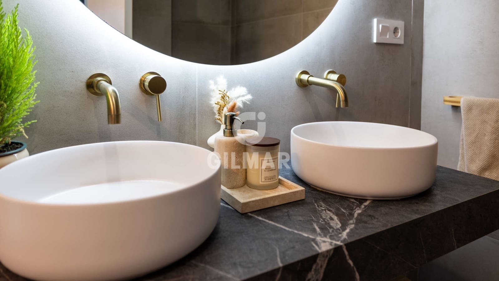 1 quarto Penthouse para venda em Las Palmas de Gran Canaria - 790 000 € (Ref: 9654357)