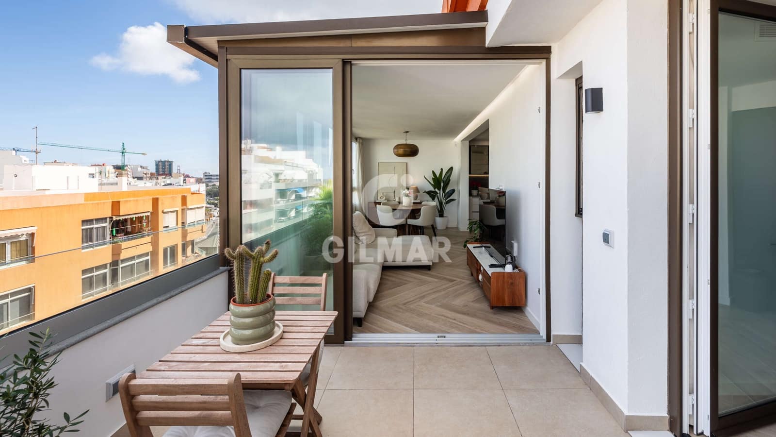 1 quarto Penthouse para venda em Las Palmas de Gran Canaria - 790 000 € (Ref: 9654357)