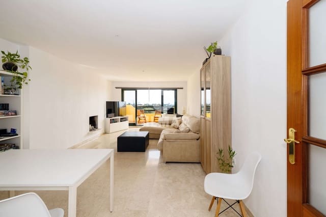 3 slaapkamer Penthouse te koop in La Concha - Resina Golf, Estepona met garage - € 595.000 (Ref: 9656515)