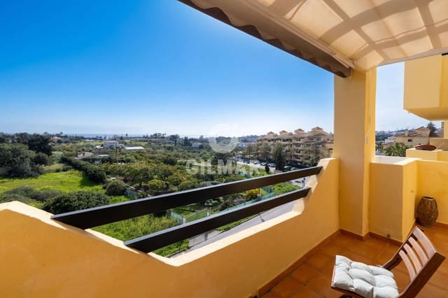 3 slaapkamer Penthouse te koop in La Concha - Resina Golf, Estepona met garage - € 595.000 (Ref: 9656515)