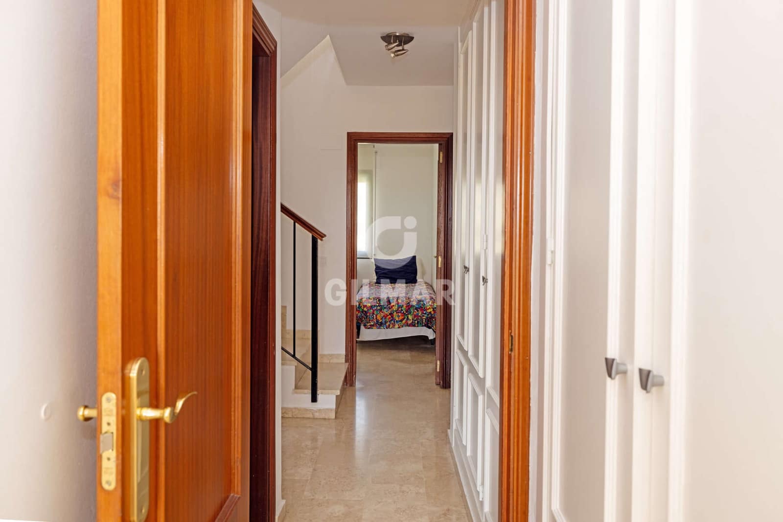 3 makuuhuone Kattohuoneisto myytävänä paikassa Estepona mukana 
autotalli - 595 000 € (Ref: 9656515)