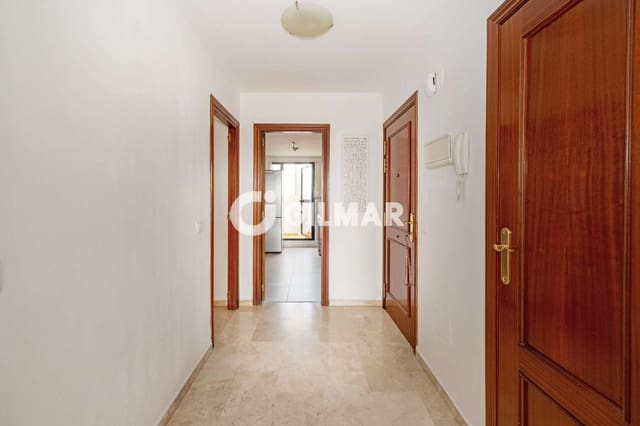 3 soveværelse Penthouse til salg i La Concha - Resina Golf, Estepona med swimmingpool garage - € 499.000 (Ref: 9656515)