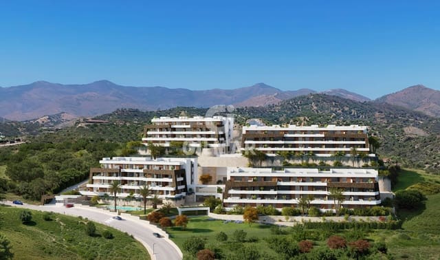Piso de 5 habitaciones en La Concha - Resina Golf, Estepona en venta con garaje - 1.430.000 € (Ref: 9657018)