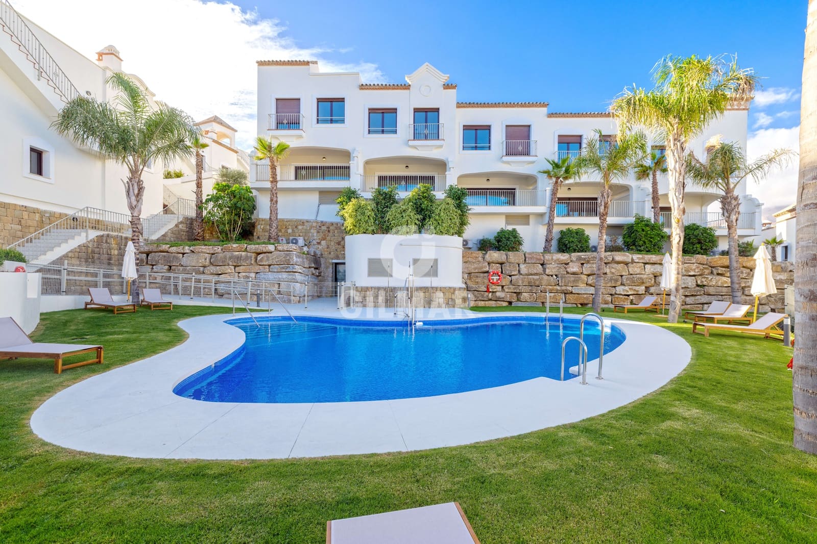 3 soveværelse Rækkehus til salg i Estepona - € 574.750 (Ref: 9657027)