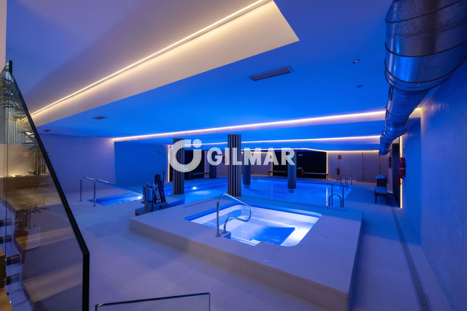 3 sypialnia Dom szeregowy na sprzedaż w Estepona z basenem garażem - 574 750 € (Ref: 9657027)