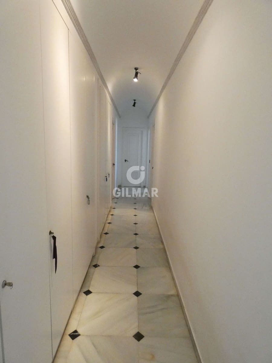 5 quarto Moradia para arrendar em El Puerto de Santa Maria com piscina garagem - 3 000 € (Ref: 9658015)