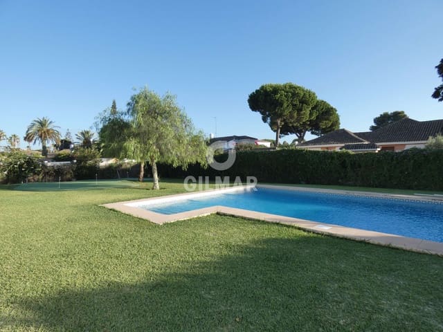 5 quarto Moradia para arrendar em El Puerto de Santa María com piscina garagem - 3 000 € (Ref: 9658015)