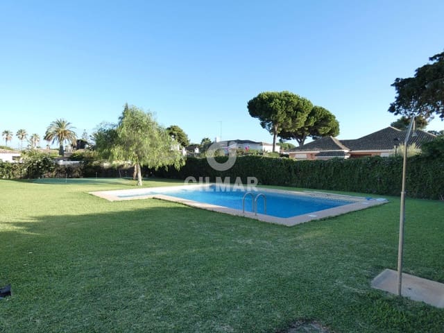 5 quarto Moradia para arrendar em El Puerto de Santa María com piscina garagem - 3 000 € (Ref: 9658015)